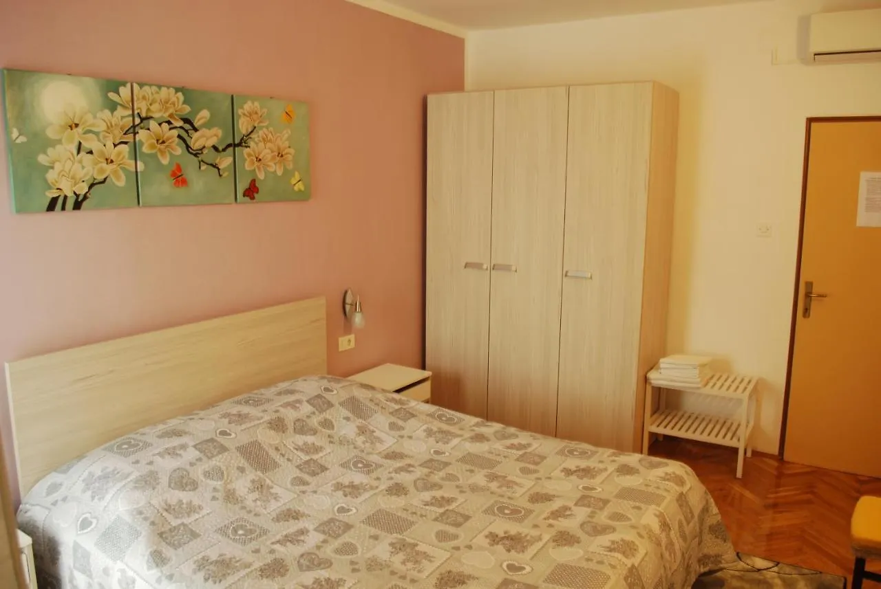 Bed & Breakfast Rooms Villa Andreja Pag Island